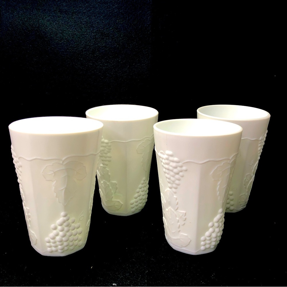 Colony Harvest Milk Glass 10oz Tumblers- FOUR